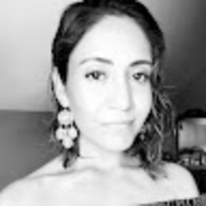 Meet your Posher, Lorena